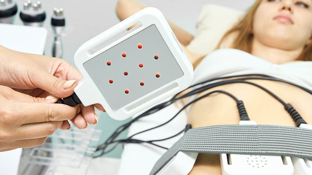 Lipo Laser nutzt sichtbares rotes Laserlicht, um eine sichere und schmerzfreie Bio-Stimulationswirkung im gewünschten Fettgewebe zu erzielen. 